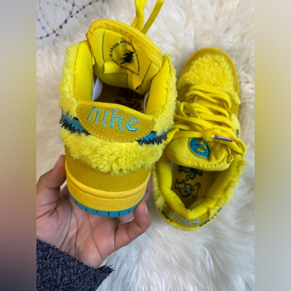 Nike SB Dunk Low x Grateful Dead Bears Opti Yellow / size 6 - Picture 8 of 12